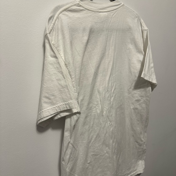 Vintage Looney Tunes Christmas T-Shirt 90s Shirt Bugs Bunny & Tasmania Devil - Picture 11 of 11